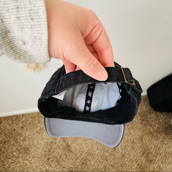 Adidas Black Baseball Hats - Picture 2 of 7